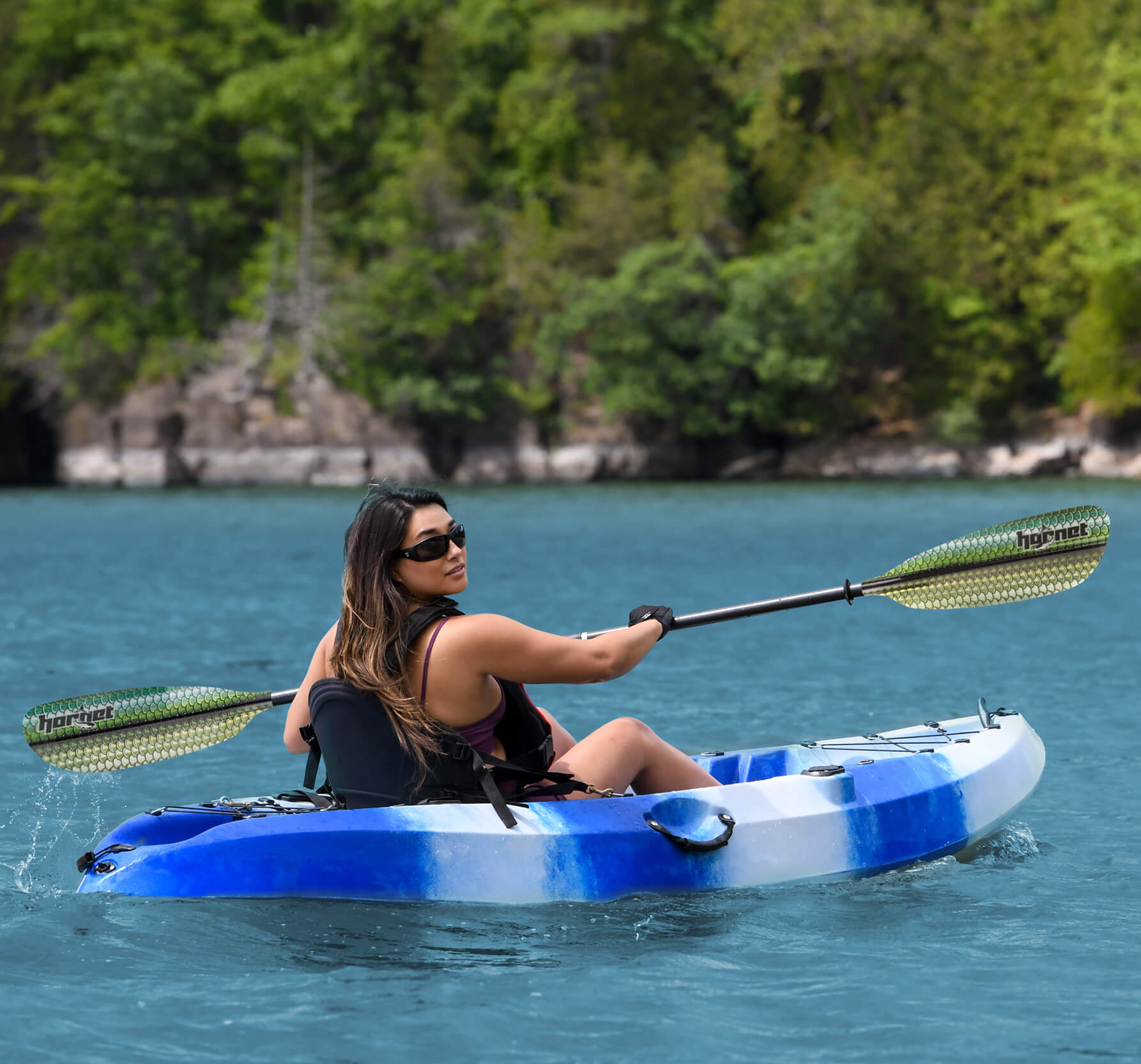 Hornet Kayak Paddle - Green Scales